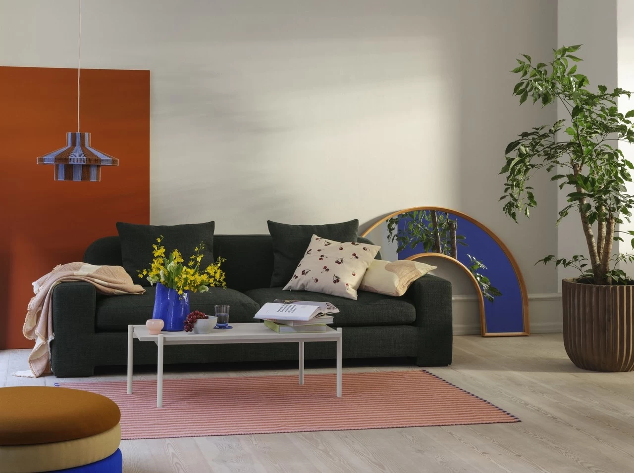 Broste Copenhagen Diana Lampenkap Blauw Ø45cm - 70195000 5 Broste Copenhagen Diana Lampenkap Blauw Ø45cm - 70195000 - Afbeelding 3