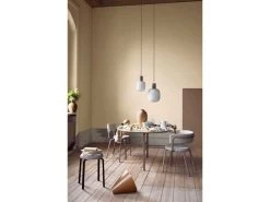 Broste Copenhagen Lolly Hanglamp Zand - Ø27XH42cm -Klassieke Verlichtingswinkel broste copenhagen lolly hanglamp zand 27xh42cm 2
