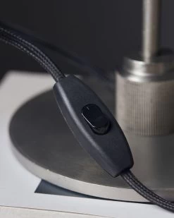 House Doctor Boston Tafellamp Gunmetal - 203661722 14 House Doctor Boston Tafellamp Gunmetal - 203661722 -Klassieke Verlichtingswinkel house doctor boston tafellamp gunmetal 203661722 4