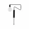 House Doctor Swing Wandlamp Zwart Metaal Messing 2 House Doctor Swing Wandlamp Zwart Metaal Messing -Klassieke Verlichtingswinkel house doctor swing wandlamp zwart metaal messing