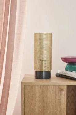 Hubsch Tafellamp - Messing/zwart 5 Hubsch Tafellamp - Messing/zwart -Klassieke Verlichtingswinkel hubsch tafellamp messing zwart 1