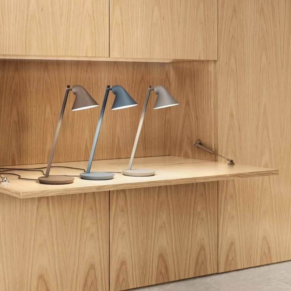 Louis Poulsen NJP Mini Tafellamp Petrolblauw - 5744168180 4 Louis Poulsen NJP Mini Tafellamp Petrolblauw - 5744168180 - Afbeelding 2