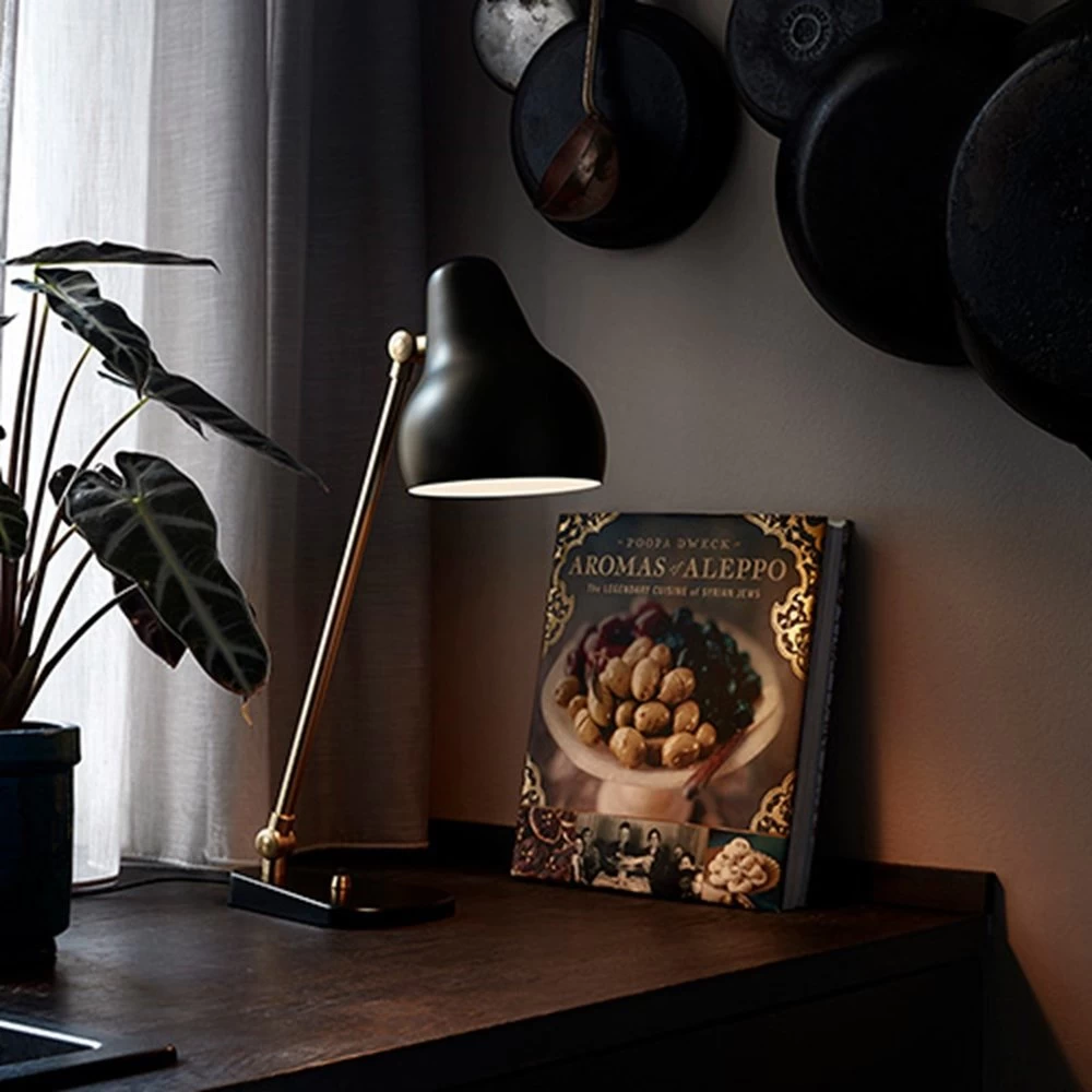 Louis Poulsen VL38 Tafellamp Zwart - 5744163211 6 Louis Poulsen VL38 Tafellamp Zwart - 5744163211 - Afbeelding 4