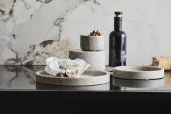 Nordal Grina Pot Small - Bruin Marmer 10 Nordal Grina Pot Small - Bruin Marmer -Klassieke Verlichtingswinkel nordal grina pot small bruin marmer 3