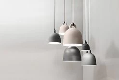 Normann Copenhagen Bell X-Small Hanglamp Grijs -Klassieke Verlichtingswinkel normann copenhagen bell x small hanglamp grijs 4