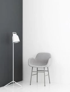 Normann Copenhagen Stage Vloerlamp Zwart 13 Normann Copenhagen Stage Vloerlamp Zwart -Klassieke Verlichtingswinkel normann copenhagen stage vloerlamp zwart 5