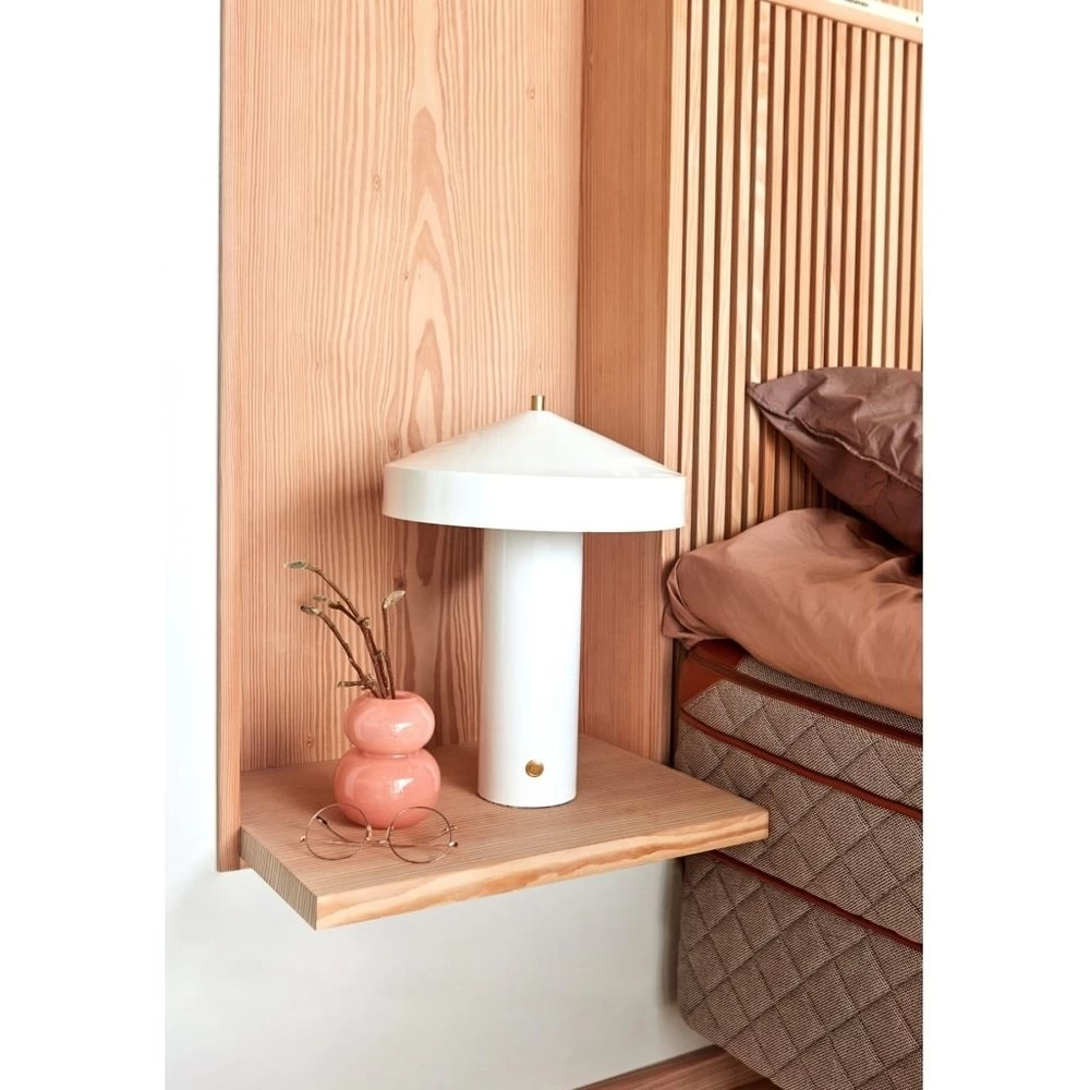 OYOY Hatto Tafellamp Wit - L300694 4 OYOY Hatto Tafellamp Wit - L300694 - Afbeelding 2