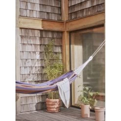 OYOY Kyoto Hangmat Caramel/blauw - L300516 7 OYOY Kyoto Hangmat Caramel/blauw - L300516 -Klassieke Verlichtingswinkel oyoy kyoto hangmat caramel blauw l300516 2